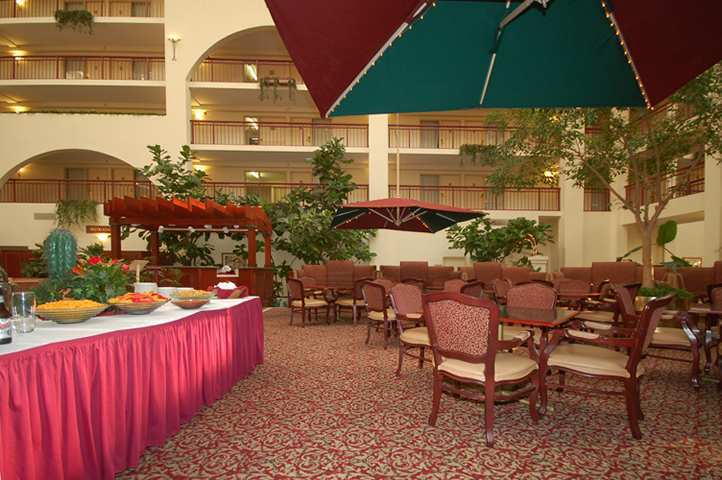 Embassy Suites By Hilton Detroit - Livonia/Novi Exterior foto